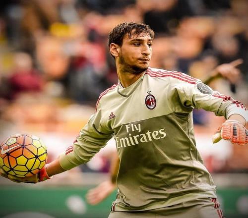 国王可在合 国王可在合