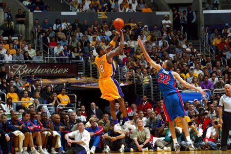 的手递手与 的手递手与